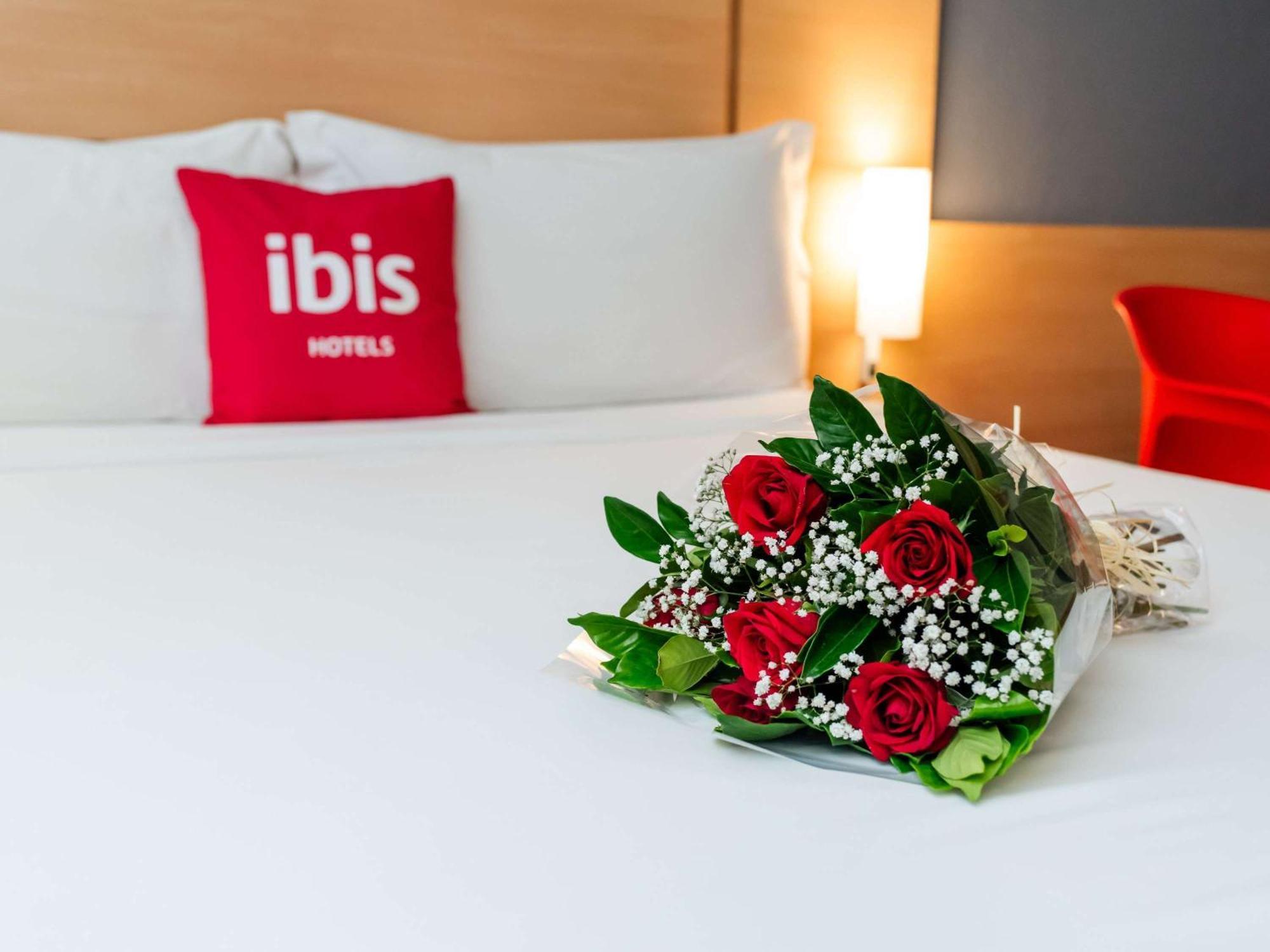 Ibis 约恩维利 外观 照片